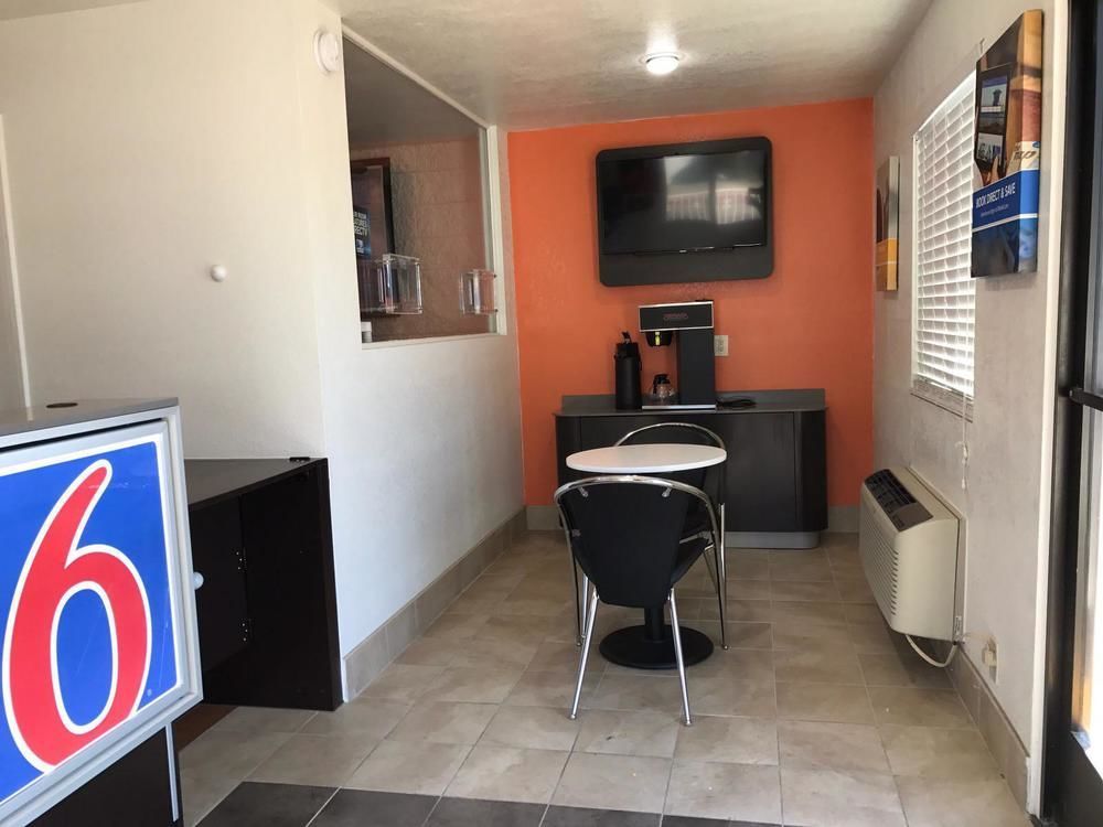 Motel 6-Orange, Ca - Anaheim Εξωτερικό φωτογραφία