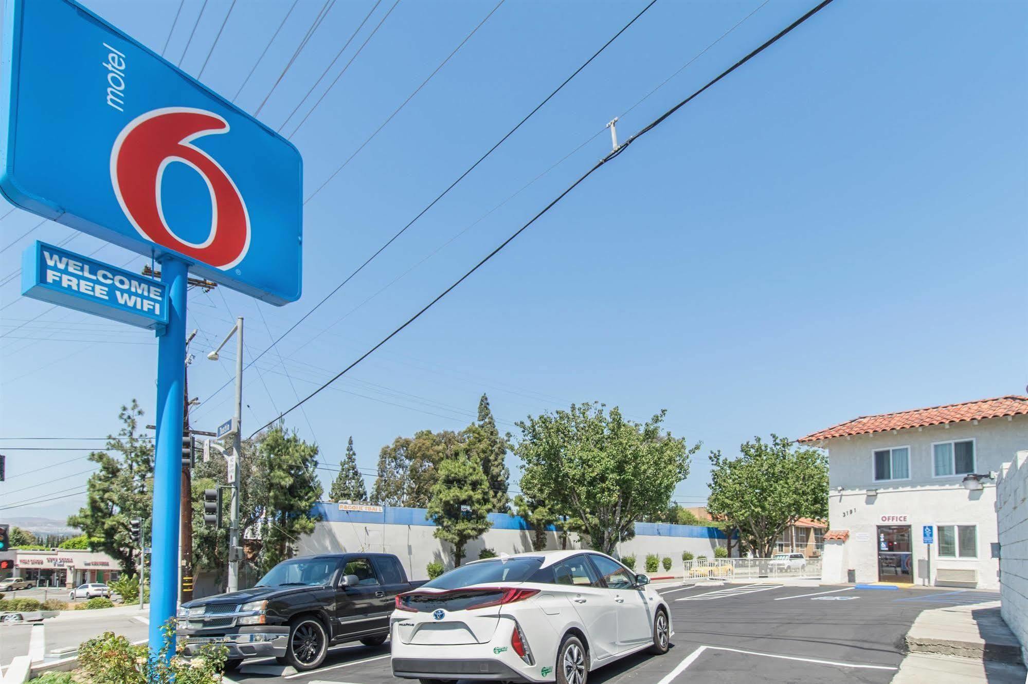 Motel 6-Orange, Ca - Anaheim Εξωτερικό φωτογραφία